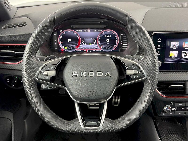 Škoda Kamiq (2025) DSG 1.5TSI 110kW Monte Carlo - fotka 9 z 32