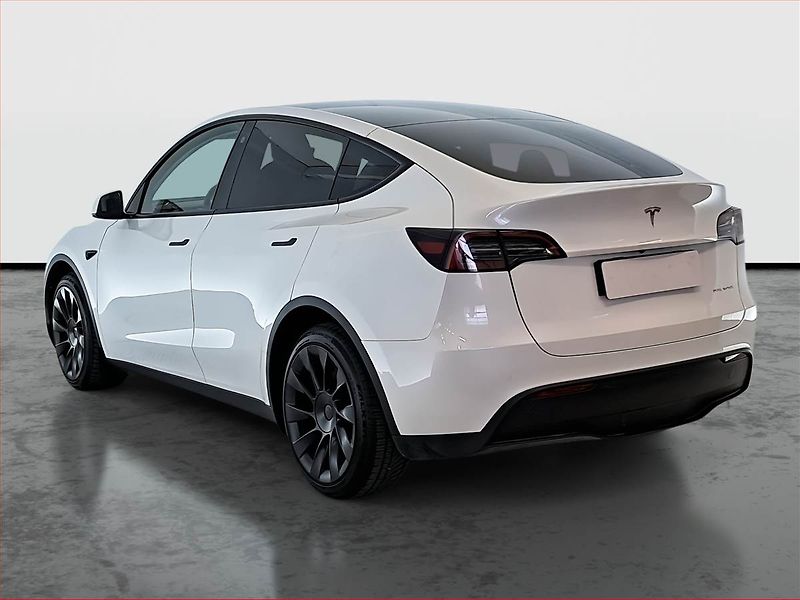 Tesla Model Y (2023) Long Range AWD 79kWh, SoH 90% - fotka 4 z 21