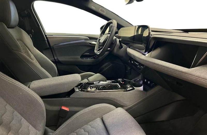 Audi A6 Avant e-tron Q 360k Tech Pro Pano - fotka 5 z 15