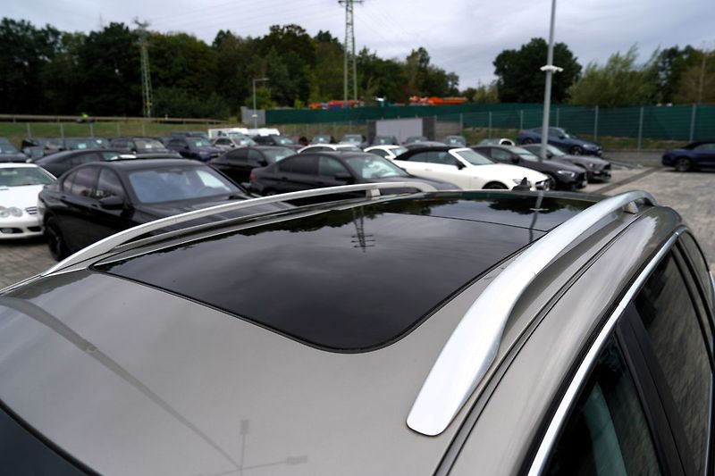 Škoda Superb 2.0 TDI 125 kW L&K/ČR/DPH - fotka 16 z 44