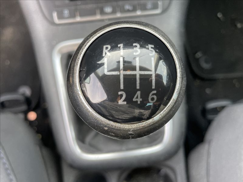 Volkswagen Tiguan 2,0 TDi 4-Motion 125kw VADA MO - fotka 16 z 25