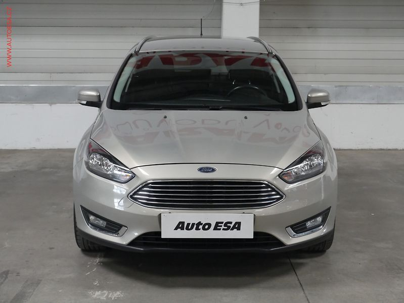 Ford Focus (2017) 1.5EB, ČR, navi, autoAC - fotka 2 z 22