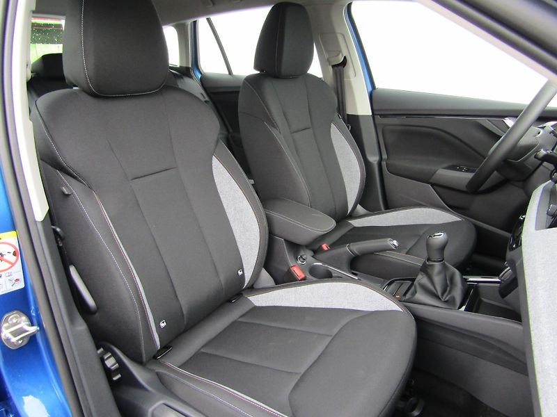 Škoda Scala (2025) Selection 1.0 TSI 85 kW - fotka 22 z 30