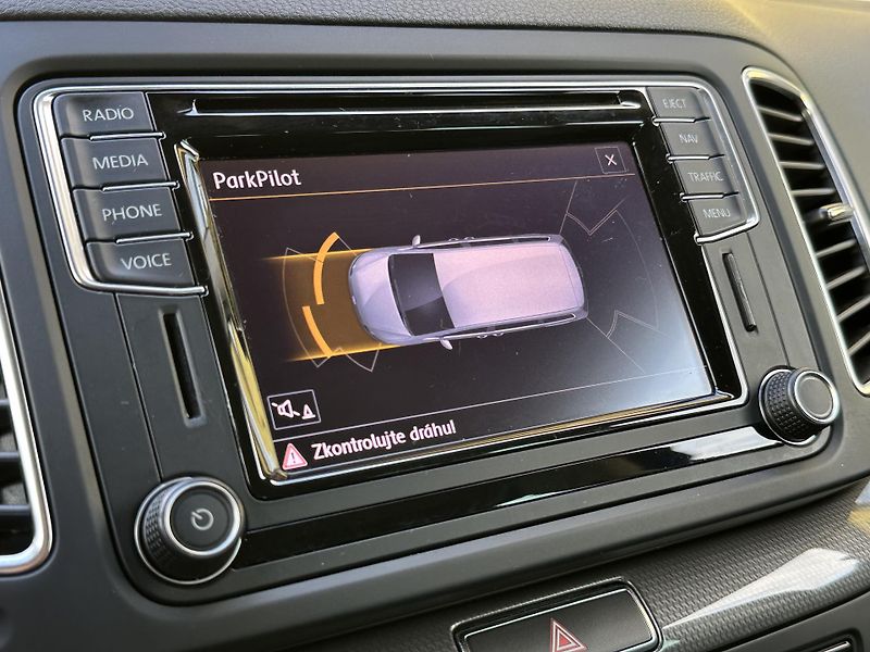Volkswagen Sharan (2018) JOIN 2.0TDI/110kW 1.Maj.*DSG*  - fotka 16 z 48