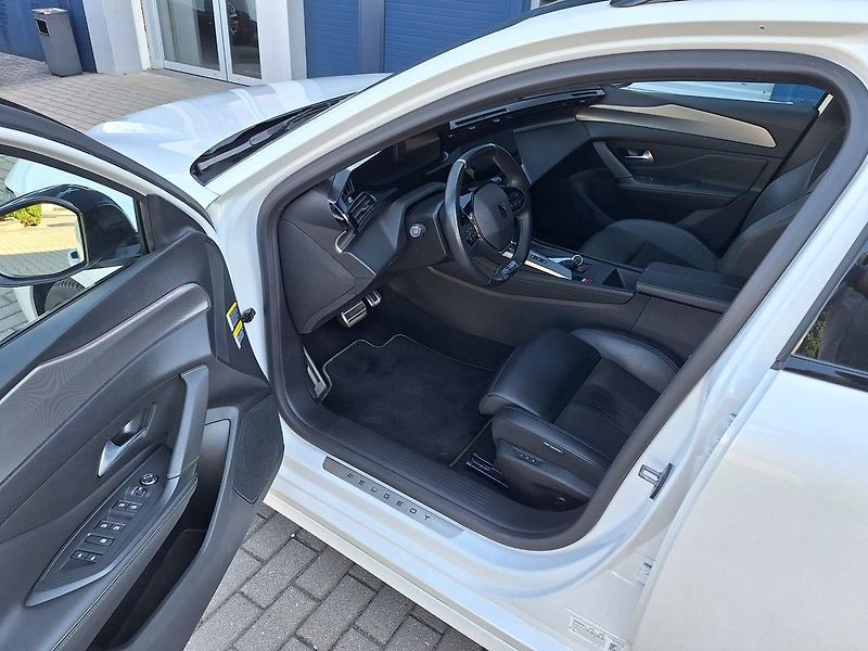 Peugeot 308 (2022) SW GT 1.5 BHDi 130 EAT8 - fotka 13 z 19
