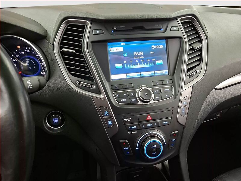 Hyundai Santa Fe (2013) 2.2 CRDi, 4X4, Automat - fotka 12 z 22