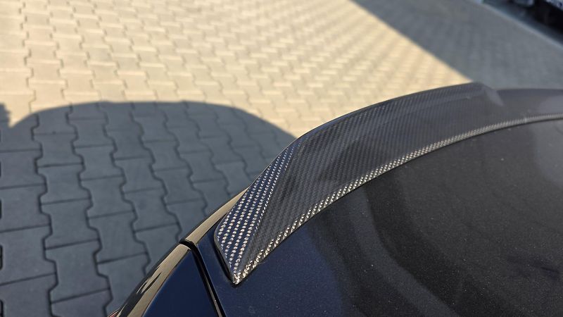BMW M4 (2023) Compe Xd CARBON ZÁRUKA/SERVIS - fotka 16 z 16