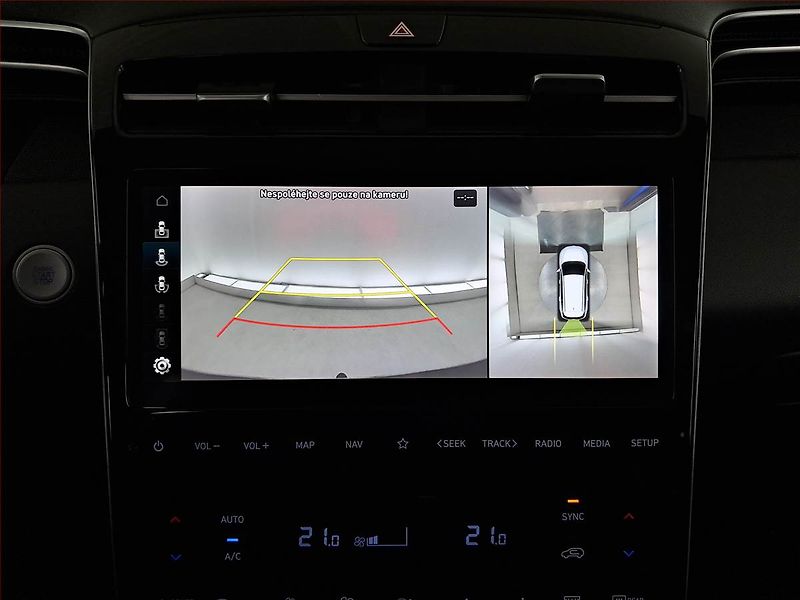 Hyundai Tucson (2022) 1.6 T-GDI HEV - fotka 22 z 23