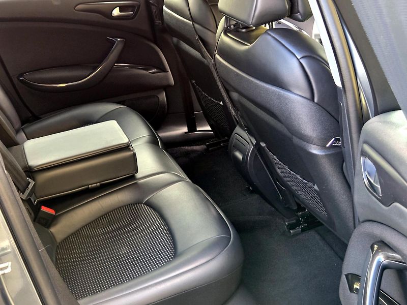 Citroën C5 2,0HDi 120kW SERV.KN,ROZVODY  - fotka 22 z 43