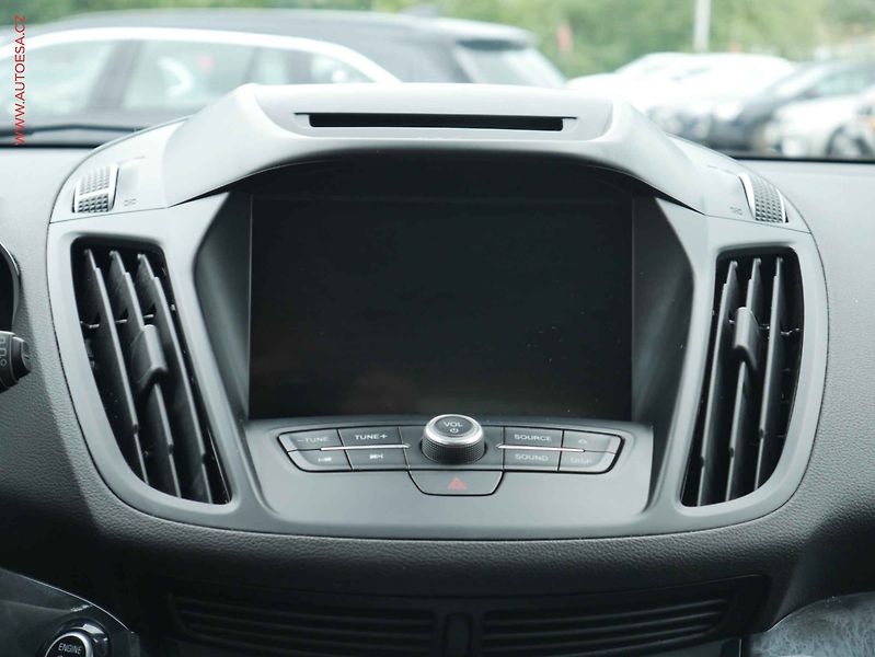 Ford Kuga (2017) 2.0 TDCi 4x4, ČR, ST-Line - fotka 11 z 23