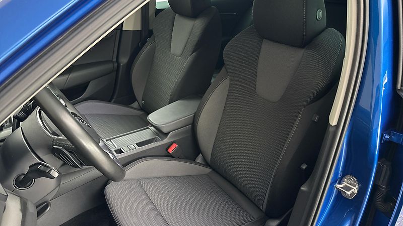 Škoda Octavia 1.4 TSI iV DSG Ambition - fotka 15 z 25
