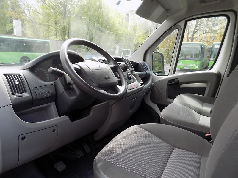 Peugeot Boxer (2011) 3,0 116KW 6MÍST L5H2 - fotka 16 z 33