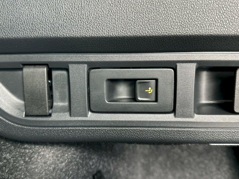 Škoda Octavia (2025) Combi DSG 1.5TSI 110kW Top Sel - fotka 30 z 32