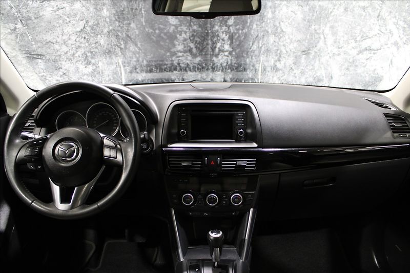 Mazda CX-5 2,0 Skyactiv AWD Automat - fotka 29 z 32