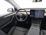 Tesla Model Y (2024) Standard LFP 64kWh, digi klima - náhled 7