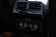 BMW řady 5 s motorizací 520d.