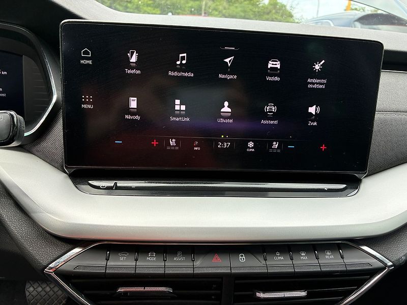 Škoda Octavia 2.0 TDi DSG STYLE PLUS 110 kW - fotka 15 z 25