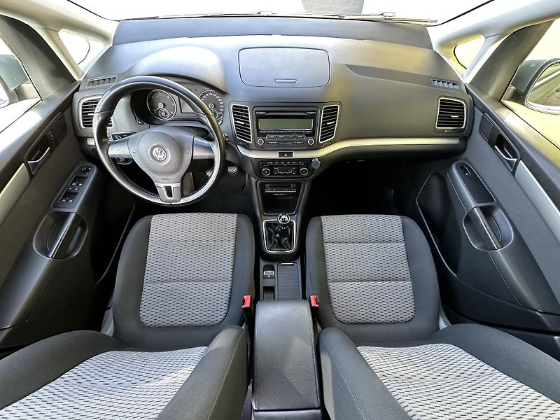 Volkswagen Sharan (2011) 2.0TDI/103kW * 5.Míst * TZ  - fotka 6 z 30
