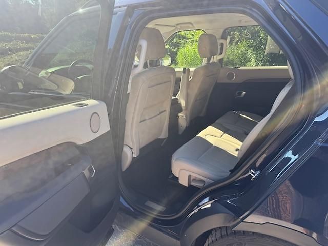 Land Rover Discovery (2019) 3,0 TDV6 HSE 2. majitel - fotka 10 z 30