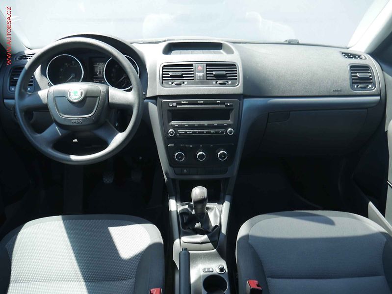 Škoda Yeti (2011) 1.2 TSi, STK6/28 - fotka 8 z 13