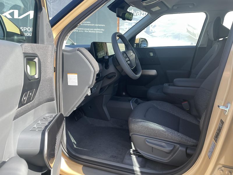 Kia EV2 (2026) EARTH 4P 108kW + 42,2KWh  - fotka 9 z 33