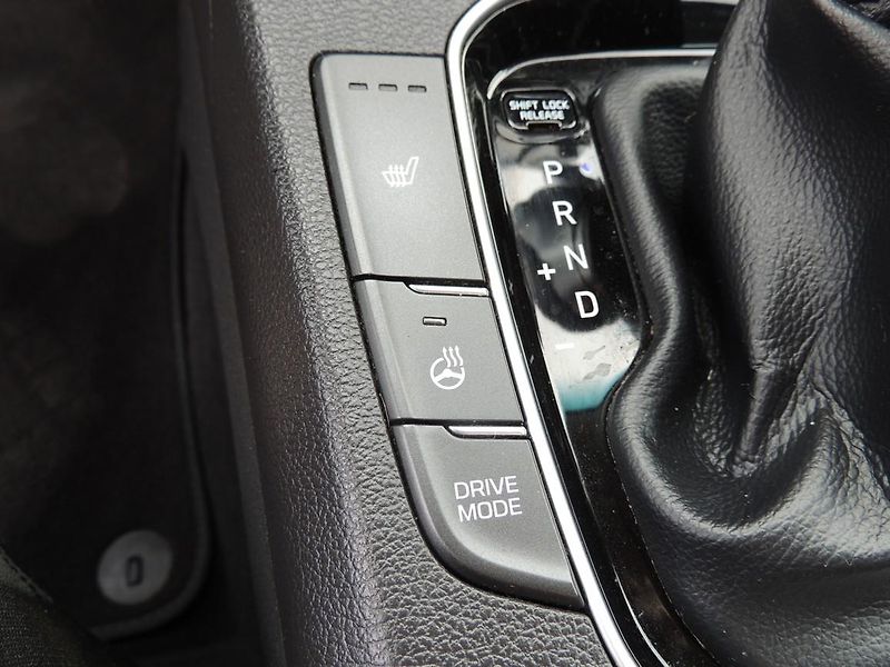 Hyundai i30 (2019) Combi 1.6CRDi,100kw,automat,ČR - fotka 26 z 52