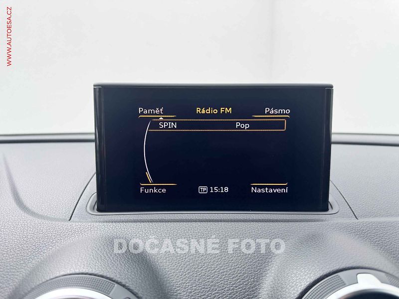 Audi A3 (2013) 2.0TDi, AT, bixen, AC - fotka 9 z 17