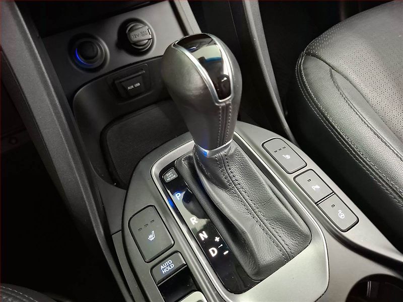 Hyundai Santa Fe (2013) 2.2 CRDi, 4X4, Automat - fotka 15 z 22
