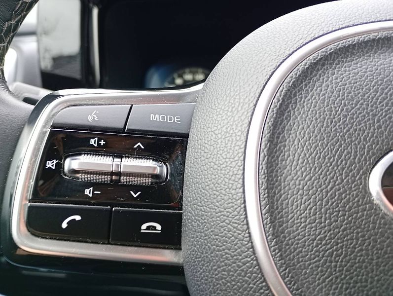 Kia Sorento (2021) 2.2 CRDI 148kW 4x4 8 DCT - fotka 26 z 31