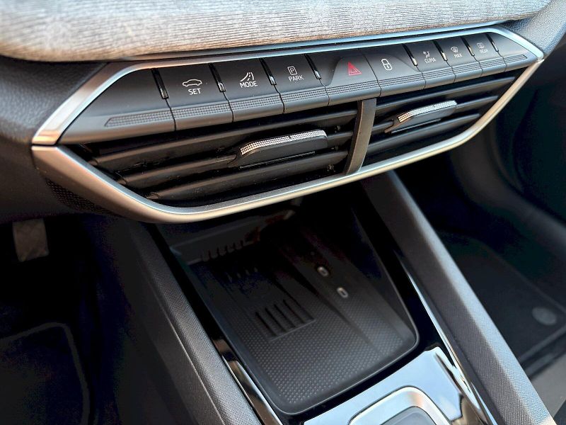 Škoda Octavia (2025) DSG 1.5 TSI  M-HEV / 110 kW / - fotka 22 z 35