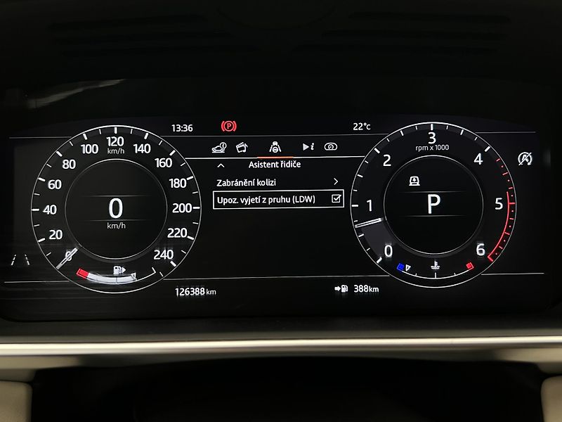 Land Rover Range Rover 4.4 SDV8 VOGUE AUT CZ - fotka 46 z 52