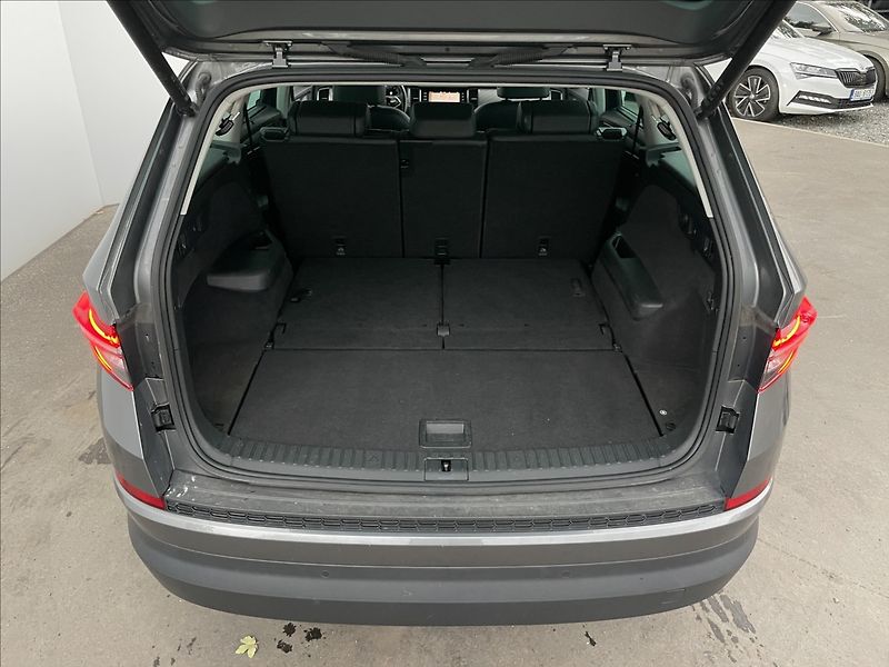 Škoda Kodiaq 2,0 TDI 4x4 DSG Style WEBA+TZ - fotka 27 z 28