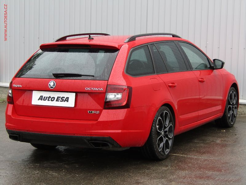 Škoda Octavia (2018) 2.0 TSi, RS245, navi, +ALU - fotka 4 z 24