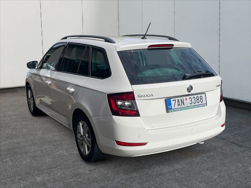 Škoda Fabia 1,0 TSI 81 Style - fotka 4 z 11