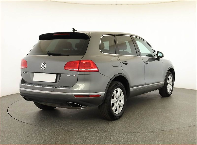 Volkswagen Touareg (2017) 3.0 TDI - fotka 5 z 17
