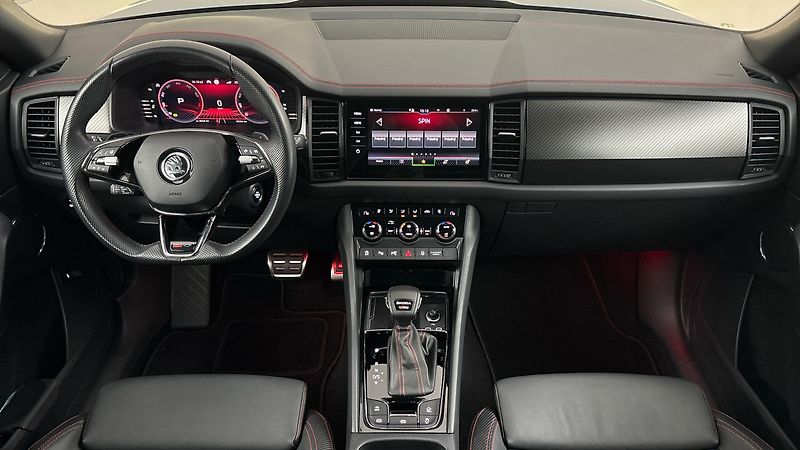 Škoda Kodiaq 2.0 TSI DSG 4x4 RS - fotka 8 z 35