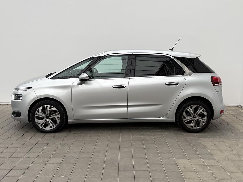 Citroën C4 SpaceTourer 1.6 HDI Attractive - fotka 10 z 31