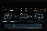 Volkswagen Touran 1.6 TDi 6st COMFORTLINE,7 MÍST - náhled 29
