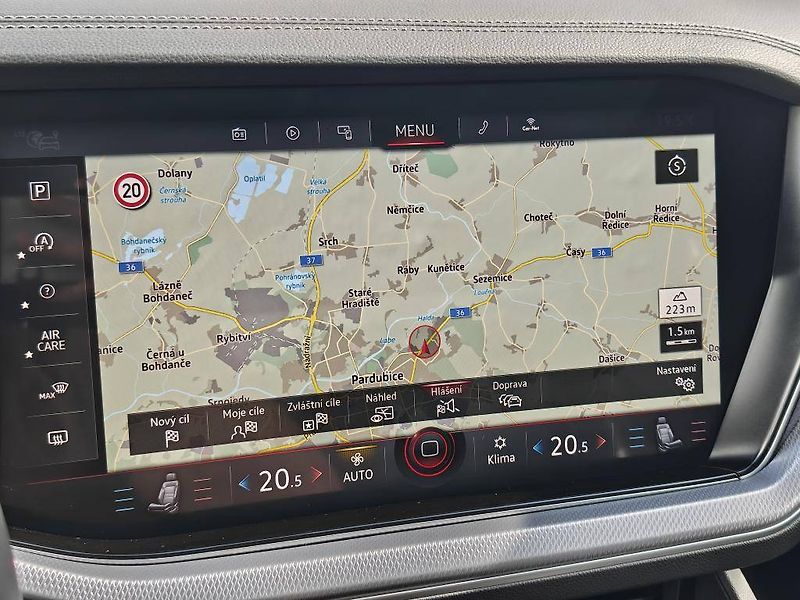 Volkswagen Touareg R-Line 8TT 4Motion 3,0TDI V6 - fotka 21 z 30