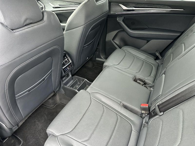Škoda Kodiaq (2024) 2.0 TDI 4x4 DSG Exclusive Sele - fotka 8 z 33