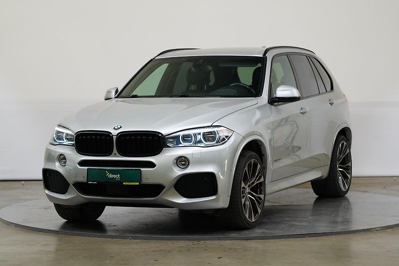 BMW X5 - fotka 1 z 26