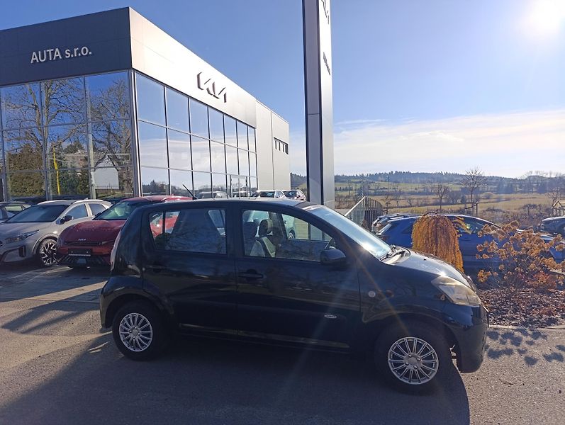 Subaru Justy 1.0i - fotka 4 z 12