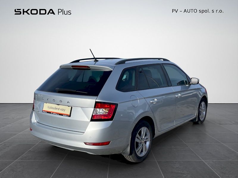 Škoda Fabia (2022) 1.0 TSI 70kW Ambition Plus - fotka 2 z 34