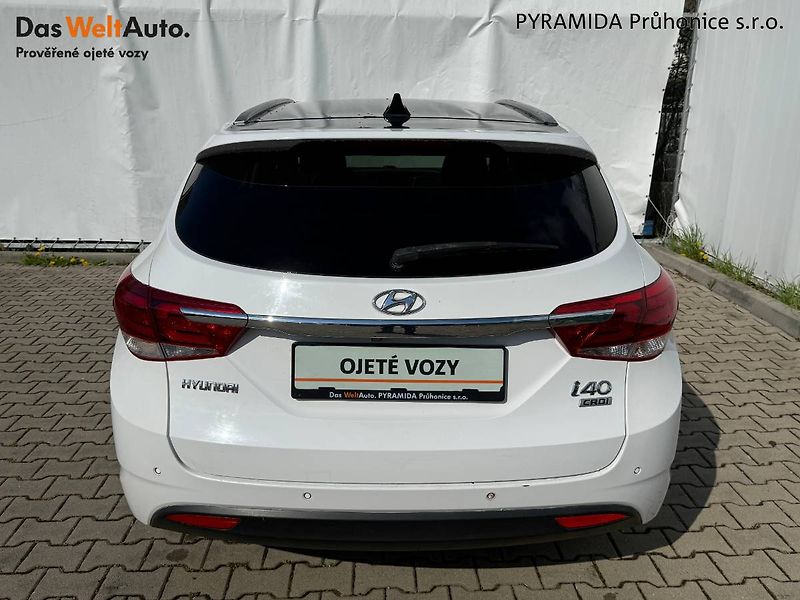Hyundai i40 (2017) 1.7 CRDi 104 kW Premium - fotka 7 z 22