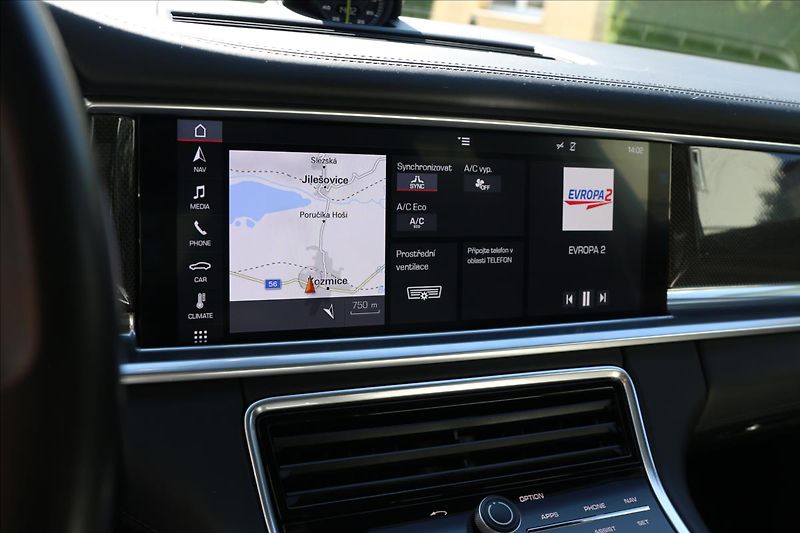Porsche Panamera 2,9 343KW, DPH, ČR,4 E-HYBRID - fotka 36 z 77