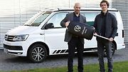 Dva roky bude Adam Ondra jezdit tímto Volkswagenem