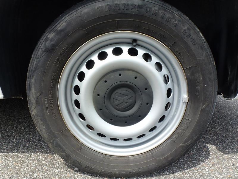 Volkswagen Transporter 2,0 TDI Long L2 Klima 6 míst - fotka 38 z 44