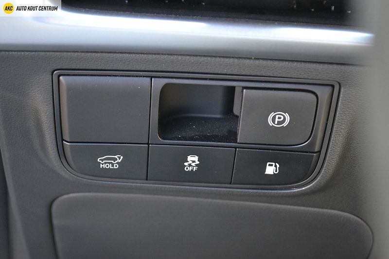 Hyundai Tucson 1,6 T-GDI PHEV 4WD AT 20 YEARS - fotka 63 z 75