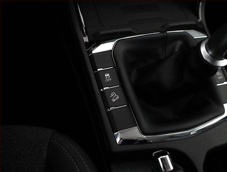 SsangYong Korando (2022) 1.5 T-GDI, Serv.kniha - fotka 12 z 21