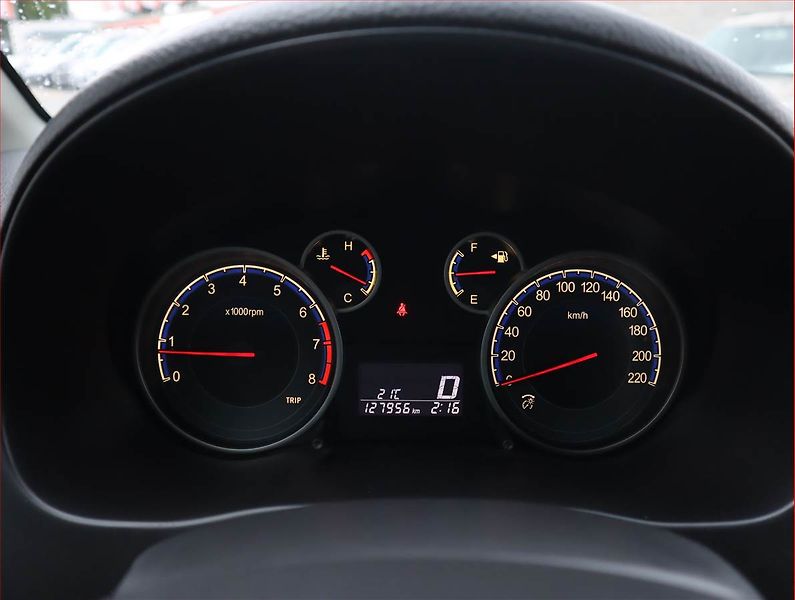 Suzuki SX4 (2013) 1.6 VVT, Automat, Serv.kniha - fotka 11 z 17